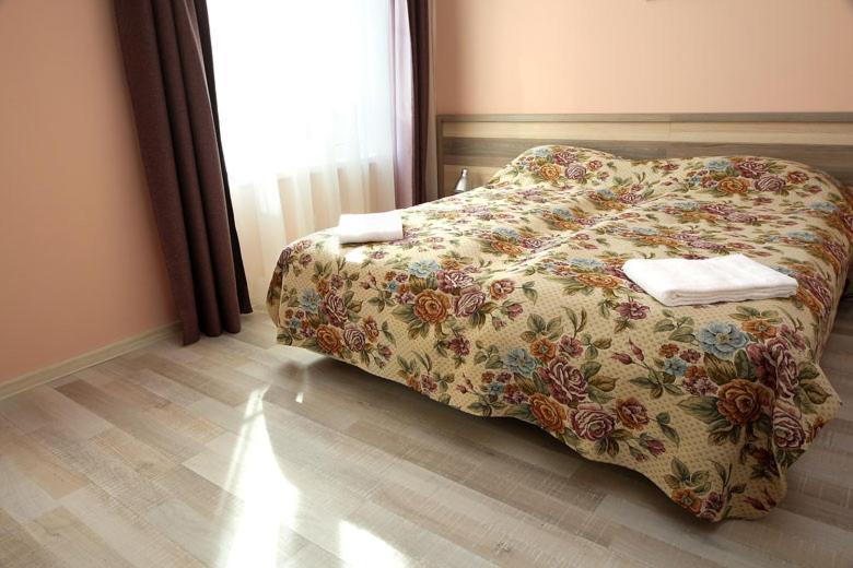 Къщата С Чешмата Apartman Veliko Tarnovo Kültér fotó