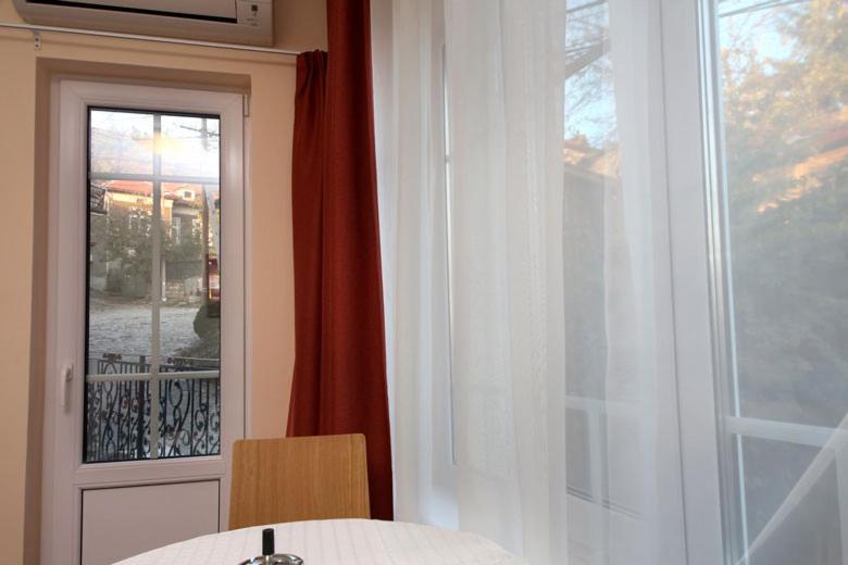 Къщата С Чешмата Apartman Veliko Tarnovo Kültér fotó